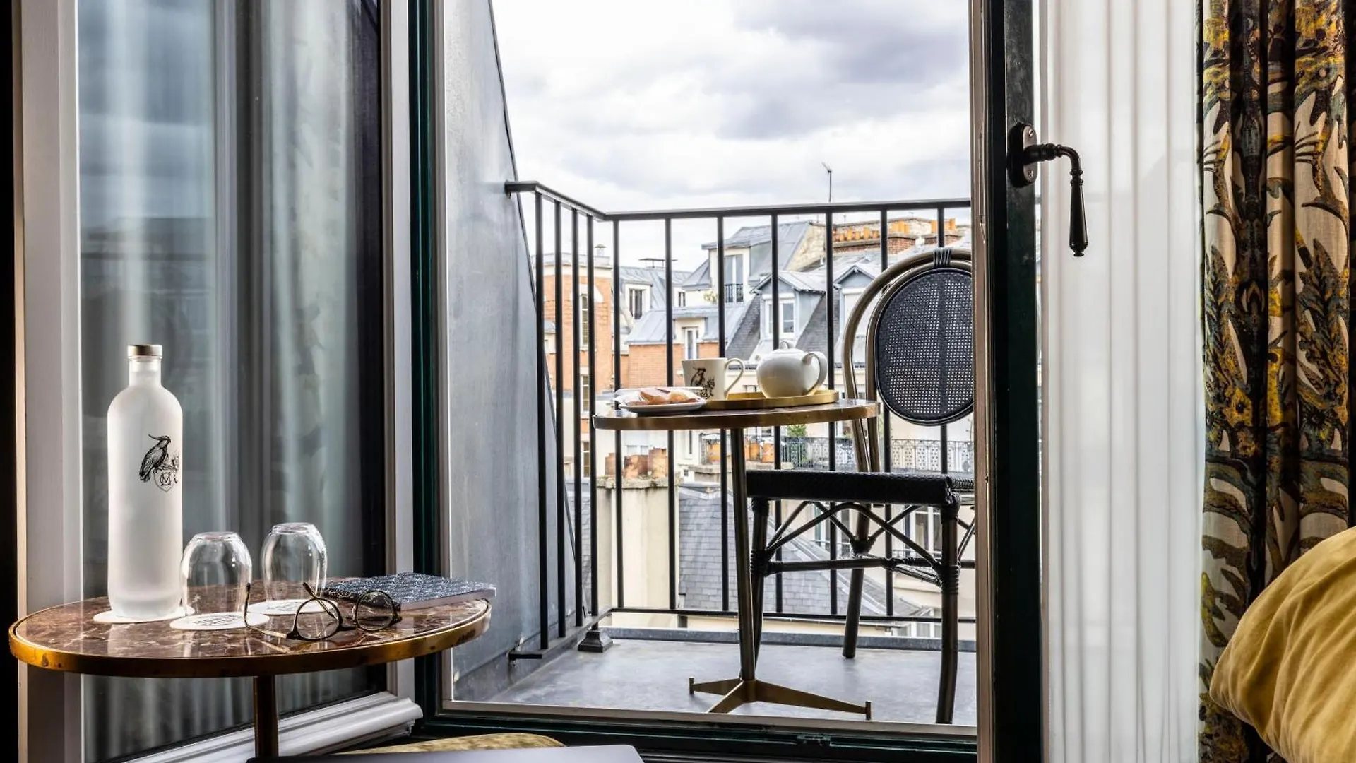 Hotel Hôtel Montecristo Parigi
